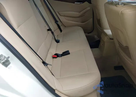 2015 BMW X1 Sdrive28I из США, поврежденный, VIN WBAVM1C50FVW58708